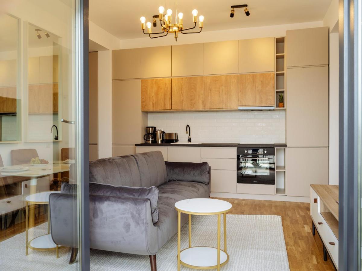 Sunny 2Br Flat - Top Location - Amazing Balcony Βουκουρέστι Εξωτερικό φωτογραφία