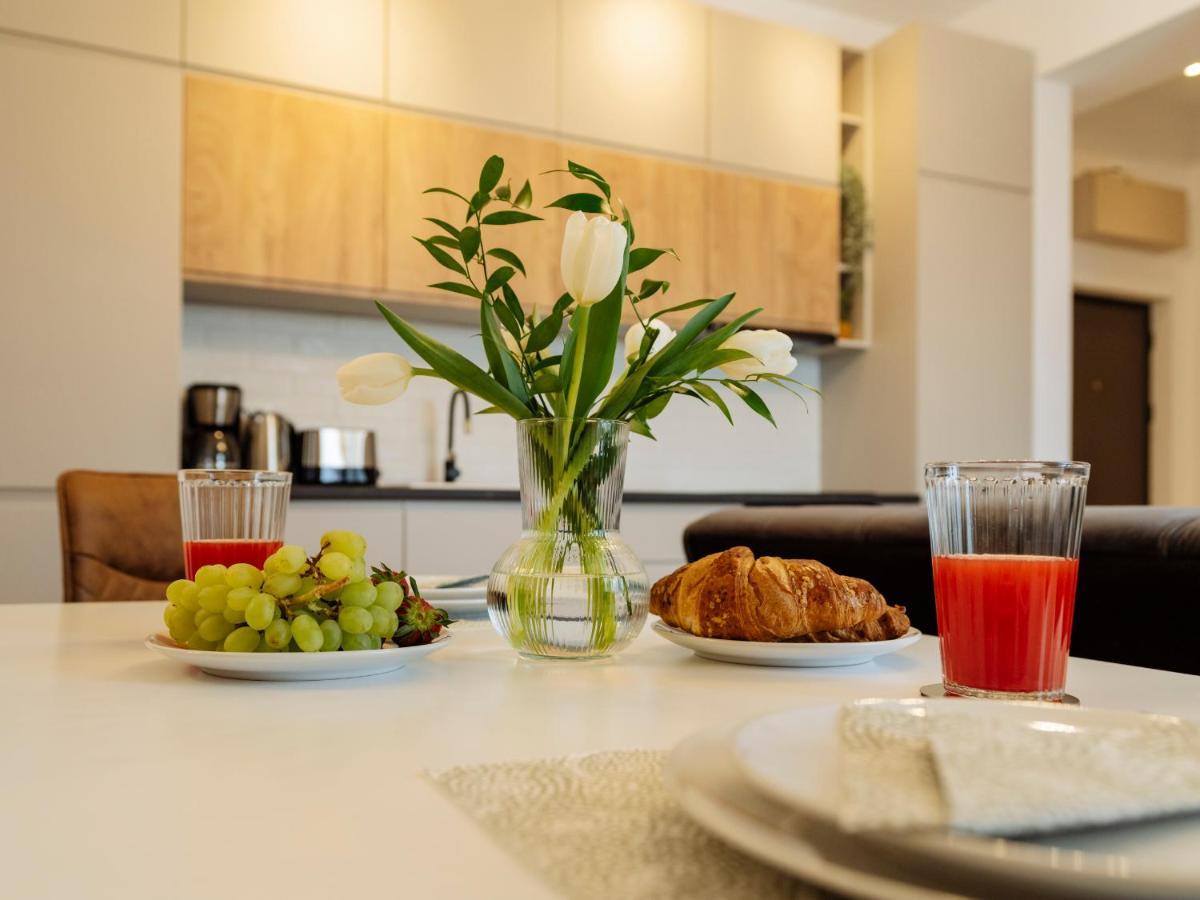 Sunny 2Br Flat - Top Location - Amazing Balcony Βουκουρέστι Εξωτερικό φωτογραφία
