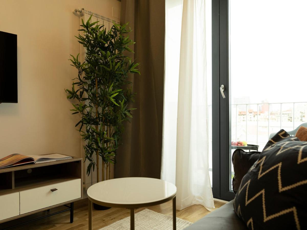 Sunny 2Br Flat - Top Location - Amazing Balcony Βουκουρέστι Εξωτερικό φωτογραφία